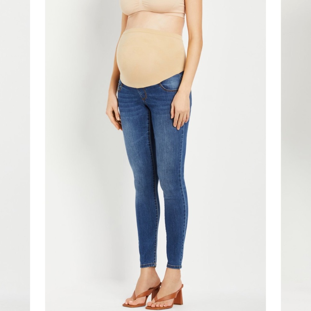 Maternity skinny jeans